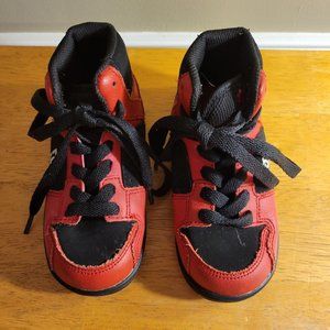 DC‎ Shoes Toddler Spark High Top Skater Size 9 Youth Red Black